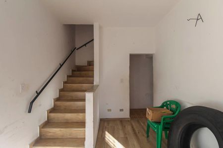 Casa para alugar com 2 quartos, 66m² em Vila Darli, São Paulo