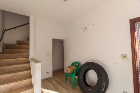 Casa para alugar com 2 quartos, 66m² em Vila Darli, São Paulo