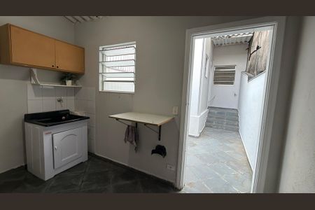 Casa de condomínio para alugar com 85m², 2 quartos e 1 vagaÁrea de Serviço