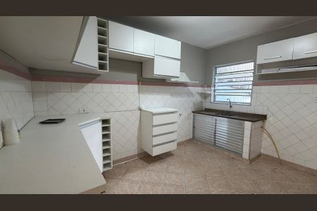 Casa de condomínio para alugar com 85m², 2 quartos e 1 vagaCozinha