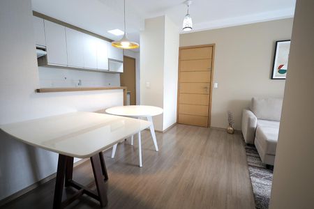 Apartamento à venda com 67m², 2 quartos e 2 vagasSala