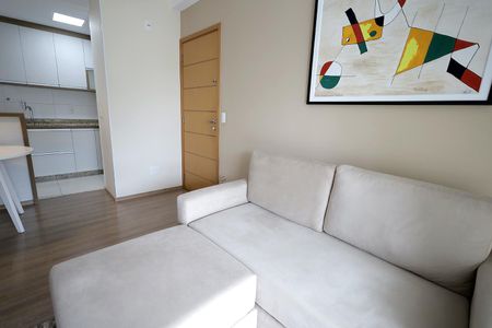 Sala de apartamento para alugar com 2 quartos, 67m² em Vila Gilda, Santo André