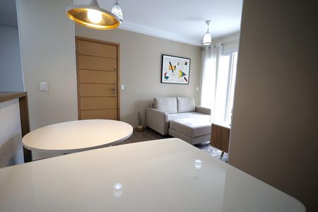Apartamento à venda com 67m², 2 quartos e 2 vagasSala