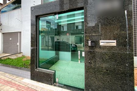 Apartamento para alugar com 75m², 3 quartos e 2 vagasFachada