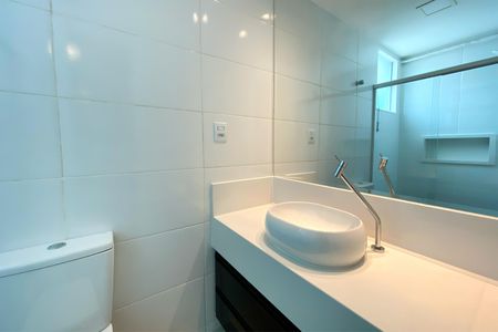 Apartamento para alugar com 75m², 3 quartos e 2 vagasBanheiro da Suíte 1