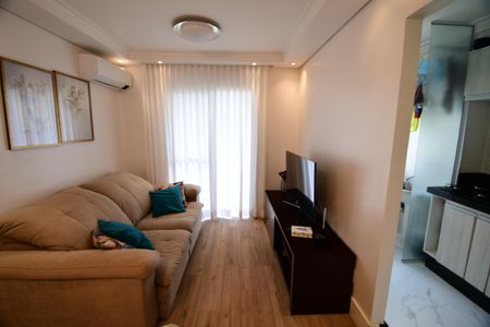 Sala de apartamento à venda com 2 quartos, 50m² em Jardim Myrian Moreira da Costa, Campinas