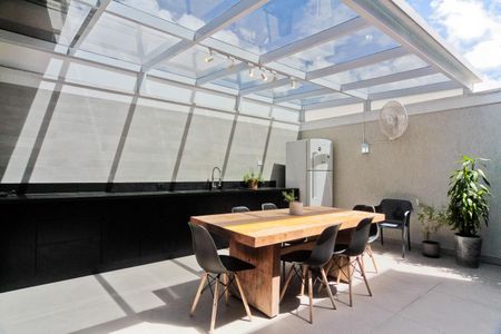 Casa à venda com 187m², 3 quartos e 4 vagasÁrea externa