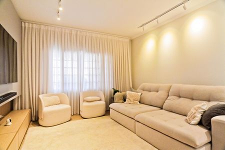 Casa à venda com 187m², 3 quartos e 4 vagasSala