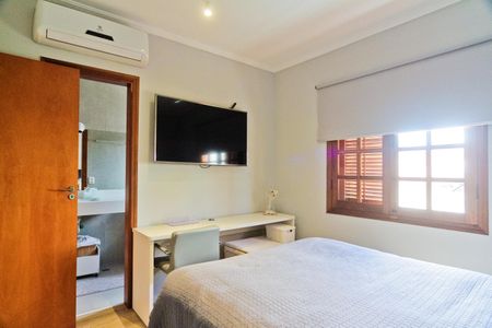 Casa à venda com 187m², 3 quartos e 4 vagasSuíte 2