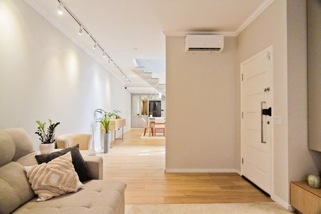 Casa à venda com 187m², 3 quartos e 4 vagasSala