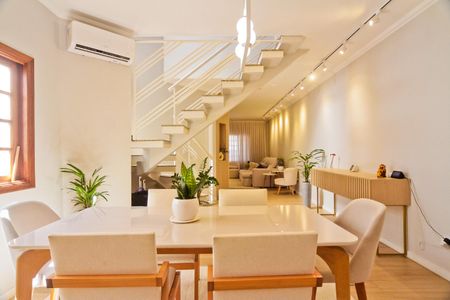 Sala de casa à venda com 3 quartos, 187m² em Santa Teresinha, São Paulo