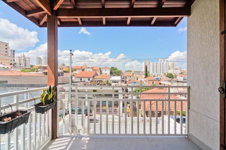 Casa à venda com 187m², 3 quartos e 4 vagasVaranda