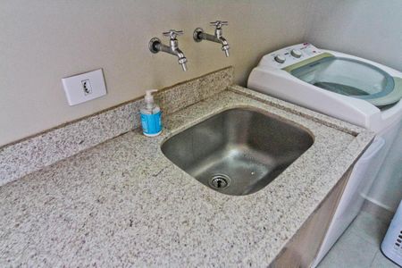 Casa à venda com 187m², 3 quartos e 4 vagasÁrea de Serviço