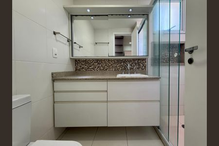 Apartamento para alugar com 105m², 3 quartos e 2 vagasBanheiro Suíte 1