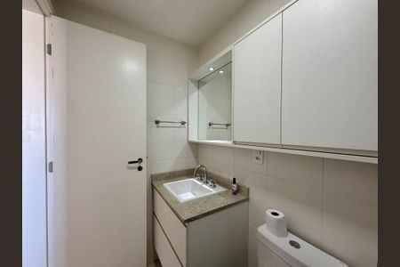 Apartamento para alugar com 105m², 3 quartos e 2 vagasBanheiro Social 