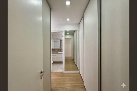 Apartamento para alugar com 105m², 3 quartos e 2 vagasCloset Suite 1