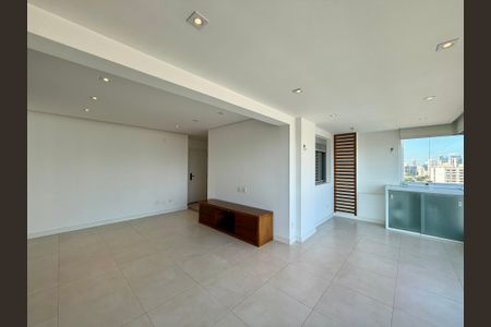 Apartamento para alugar com 105m², 3 quartos e 2 vagasVaranda 