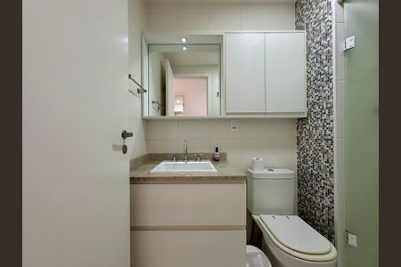 Apartamento para alugar com 105m², 3 quartos e 2 vagasBanheiro Social 