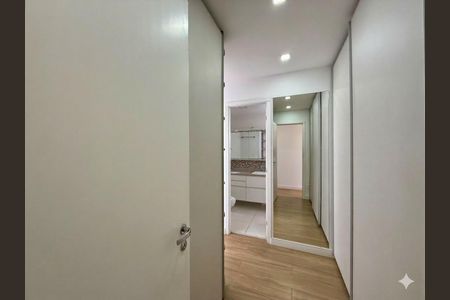 Apartamento para alugar com 105m², 3 quartos e 2 vagasCloset Suite 1