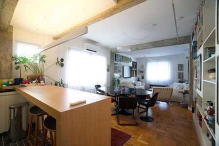 Apartamento à venda com 88m², 1 quarto e 1 vaga Apartamento à venda com 88m², 1 quarto e 1 vagaSala