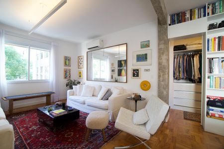 Apartamento à venda com 88m², 1 quarto e 1 vaga Apartamento à venda com 88m², 1 quarto e 1 vagaSala