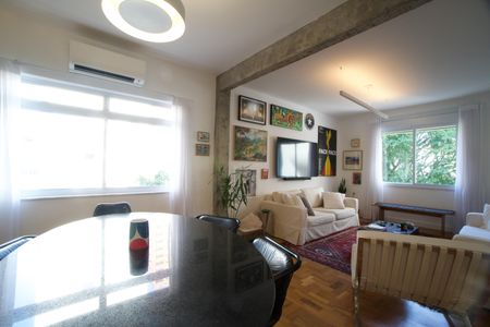 Apartamento à venda com 88m², 1 quarto e 1 vaga Apartamento à venda com 88m², 1 quarto e 1 vagaSala