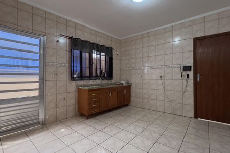 Casa para alugar com 100m², 1 quarto e 1 vaga Casa para alugar com 100m², 1 quarto e 1 vagaCozinha