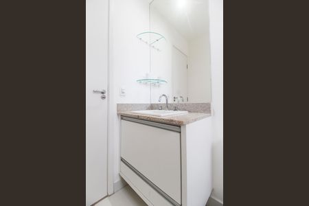 Apartamento para alugar com 70m², 2 quartos e 2 vagas Apartamento para alugar com 70m², 2 quartos e 2 vagasBanheiro da Suíte
