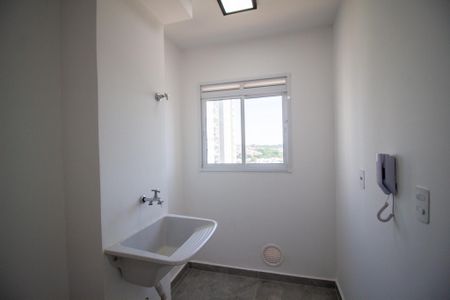 Apartamento para alugar com 45m², 2 quartos e 1 vagaÁrea de Serviço