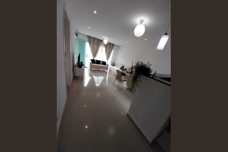 Sala de casa para alugar com 2 quartos, 169m² em Jardim Sao Francisco(Zona Sul), São Paulo