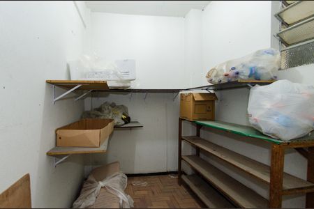 Apartamento para alugar com 127m², 3 quartos e sem vaga Apartamento para alugar com 127m², 3 quartos e sem vagaQuarto de serviço