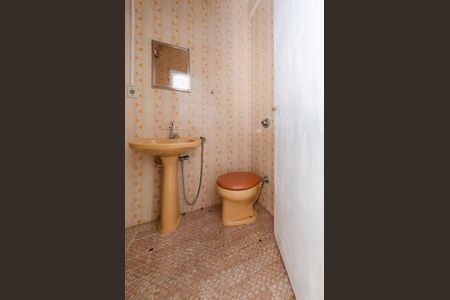 Apartamento para alugar com 127m², 3 quartos e sem vaga Apartamento para alugar com 127m², 3 quartos e sem vagaBanheiro social