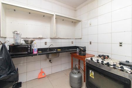 Casa de condomínio à venda com 74m², 2 quartos e 1 vagaCozinha