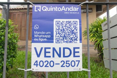 Casa de condomínio à venda com 74m², 2 quartos e 1 vagaPlaca