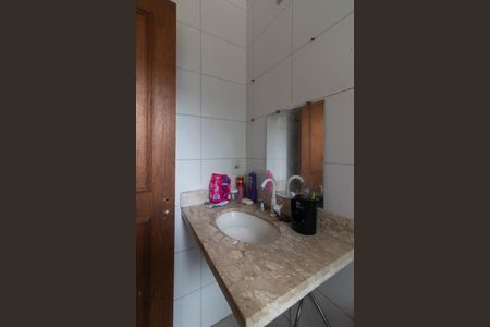 Casa de condomínio à venda com 74m², 2 quartos e 1 vagaBanheiro