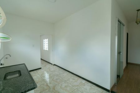 Casa para alugar com 90m², 2 quartos e 1 vaga