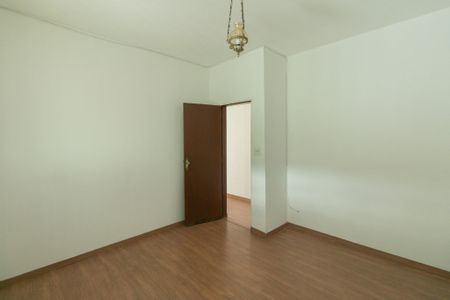 Casa para alugar com 2 quartos, 90m² em Santa Amelia, Belo Horizonte