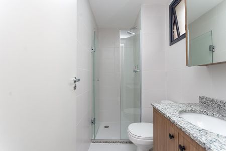 Apartamento para alugar com 72m², 3 quartos e 1 vaga Apartamento para alugar com 72m², 3 quartos e 1 vagaBanheiro do quarto 2 Suíte