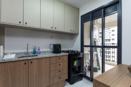 Cozinha Americana de apartamento para alugar com 3 quartos, 72m² em Vila Anastácio, São Paulo