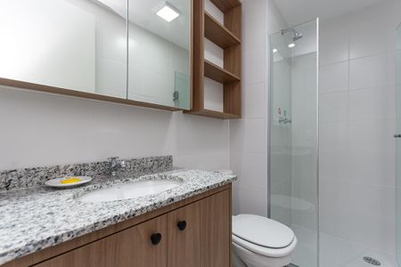 Apartamento para alugar com 72m², 3 quartos e 1 vaga Apartamento para alugar com 72m², 3 quartos e 1 vagaBanheiro Social