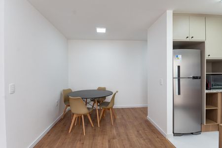 Sala de apartamento para alugar com 3 quartos, 72m² em Vila Anastácio, São Paulo