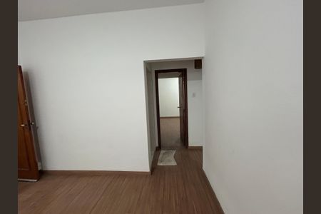 Apartamento à venda com 72m², 2 quartos e sem vagaCorredor