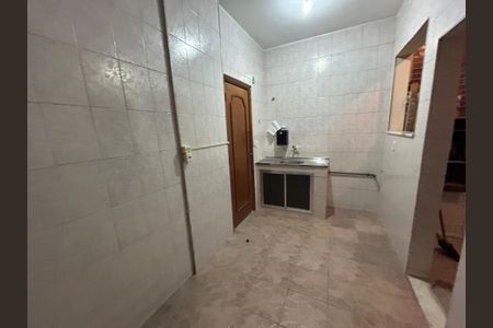Apartamento à venda com 72m², 2 quartos e sem vagaCozinha