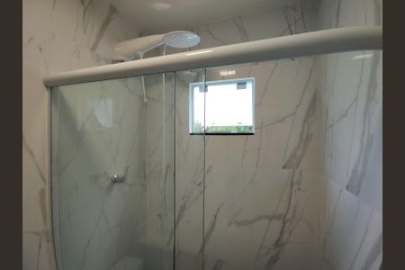 Casa de condomínio para alugar com 25m², 1 quarto e sem vagaBanheiro