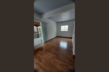 Sala de casa à venda com 3 quartos, 99m² em Conjunto Cristina (Sao Benedito), Belo Horizonte