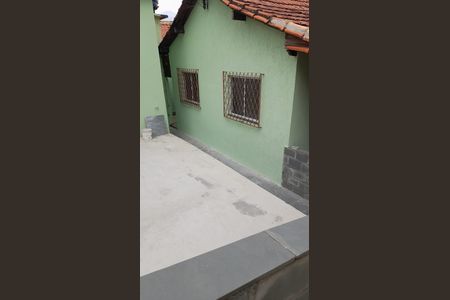 Casa à venda com 99m², 3 quartos e sem vagaÁrea externa