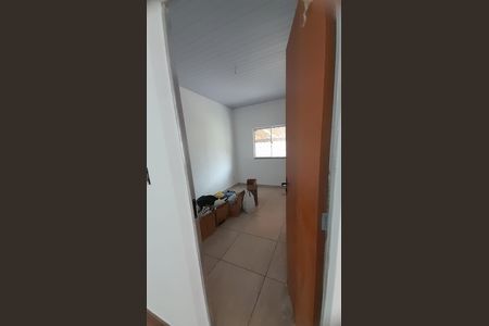 Quarto de casa à venda com 3 quartos, 99m² em Conjunto Cristina (Sao Benedito), Belo Horizonte