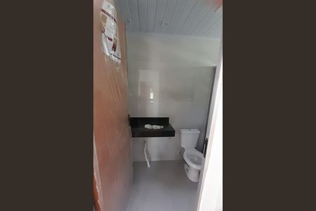 Banheiro de casa à venda com 3 quartos, 99m² em Conjunto Cristina (Sao Benedito), Belo Horizonte