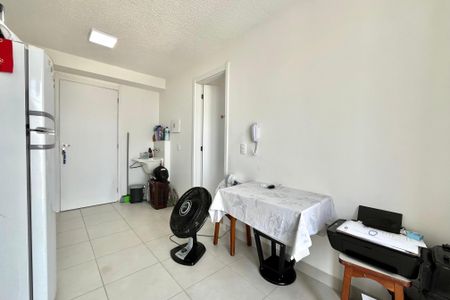 Sala de apartamento à venda com 1 quarto, 29m² em Jardim Itacolomi, São Paulo