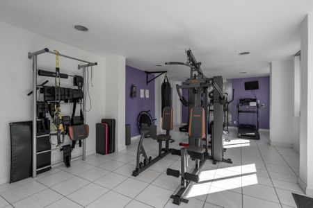 Apartamento à venda com 50m², 2 quartos e 1 vaga Apartamento à venda com 50m², 2 quartos e 1 vagaÁrea comum - Academia